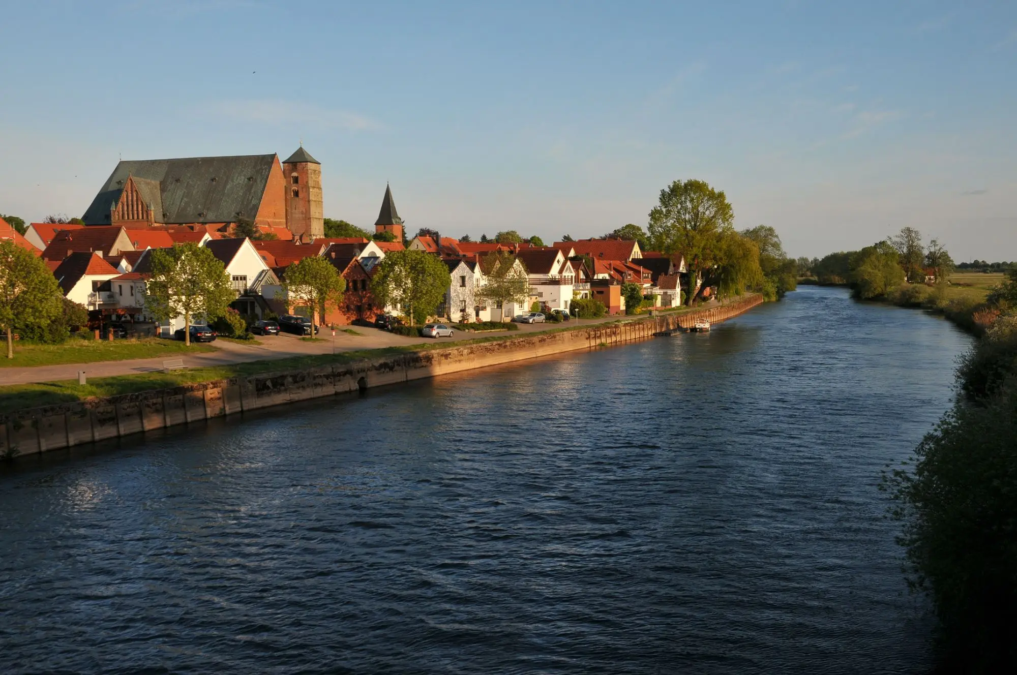 Der Verdener Dom und die Altstadt an der Aller